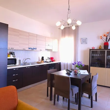 Un Soffio Dal Mare By World Apartament Calopezzati