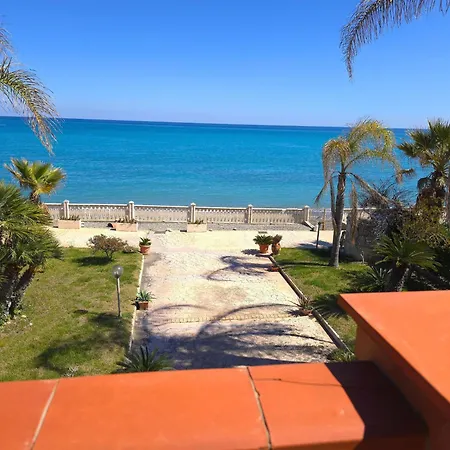 Apartament Un Soffio Dal Mare By World